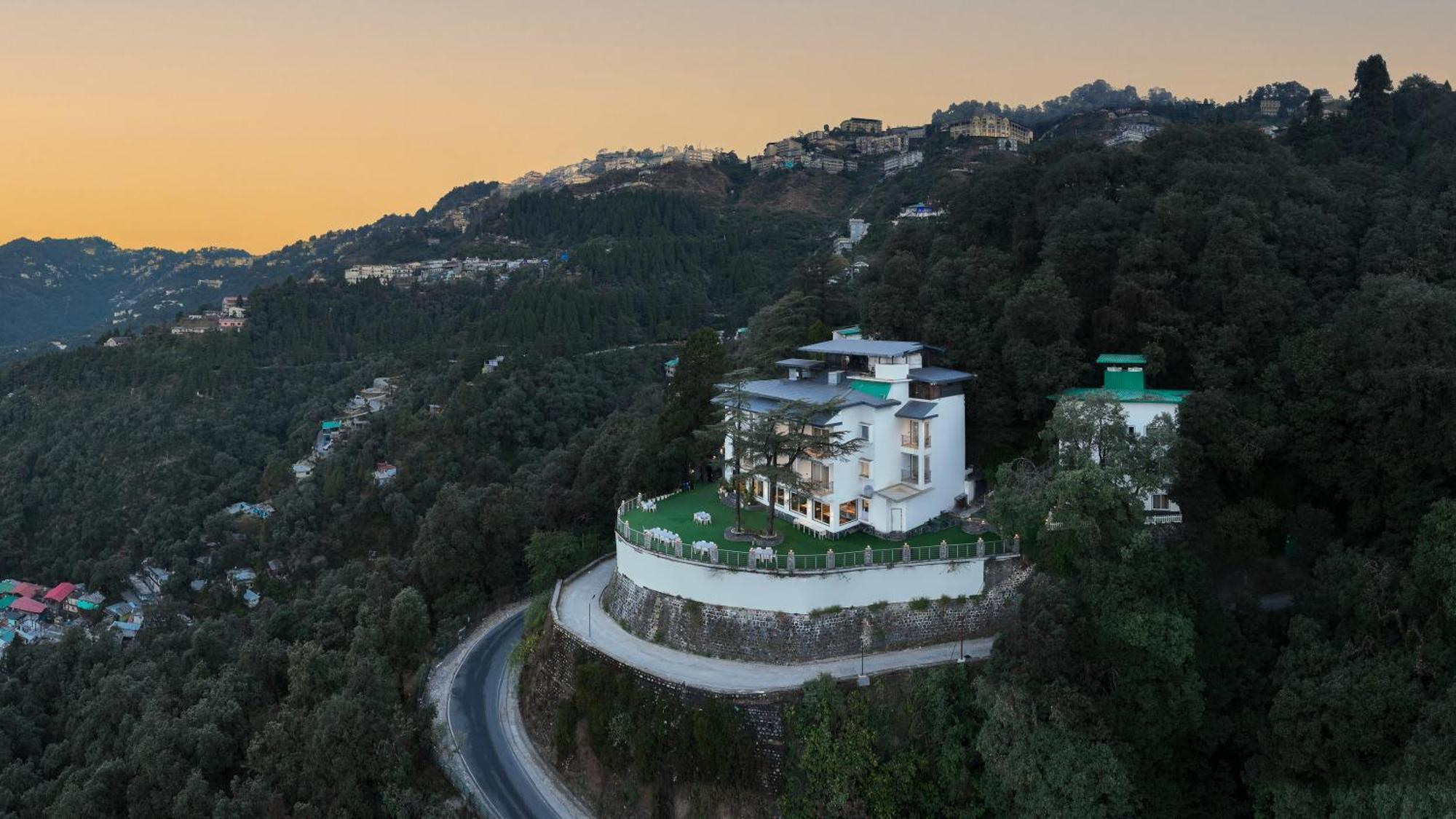 Echor Baris Resort Mussoorie Eksteriør billede